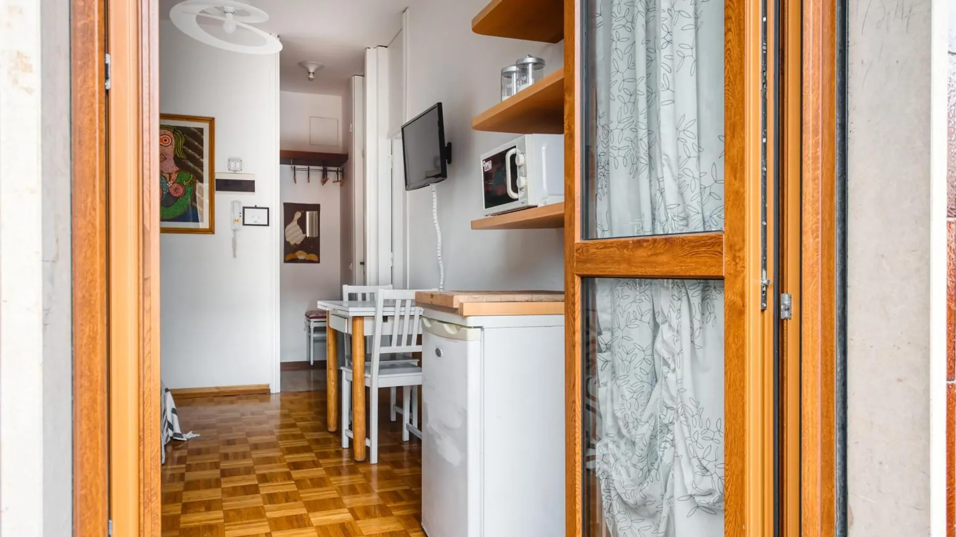 Domusmi Piccinni 21 Milan Apartment