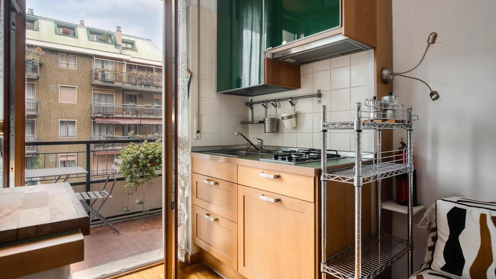 Apartment Domusmi Piccinni 21 Milan