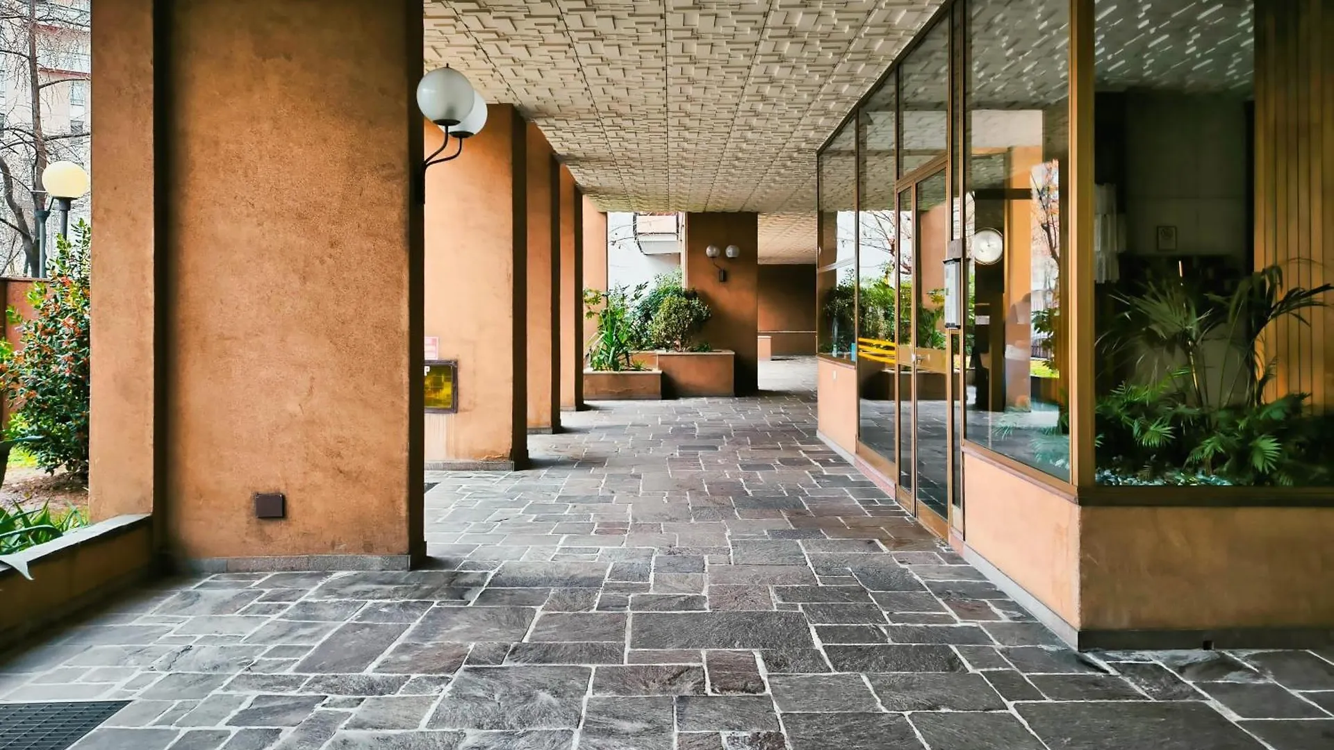 Domusmi Piccinni 21 Milan